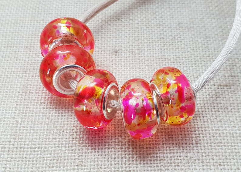 European Bracelet Style UK Seller Lampwork Beads Pink And Orange Beads x 5 Pink Swirl Beads