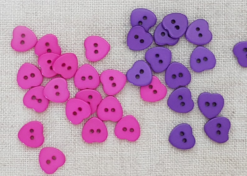 Heart Buttons X 10. Valentines Buttons. 2 Hole Buttons. Plastic Buttons. Mixed Colours. UK Seller image 4