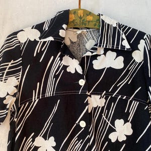 Marketta Finnish 70s Vintage black and white floral dress shirt short sleeve day dress medium