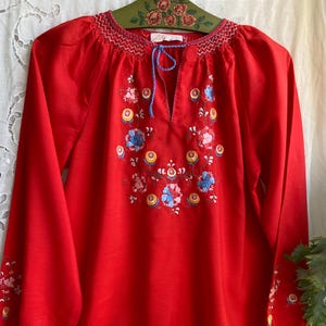 Vintage 70s Hungarian blouse red embroidered smock blouse small medium