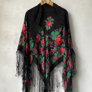 Vintage black floral shawl with fringe wool shawl a large triangular shawl