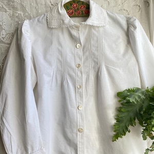 Victorian blouse white lace tuxedo blouse long lace sleeve blouse small