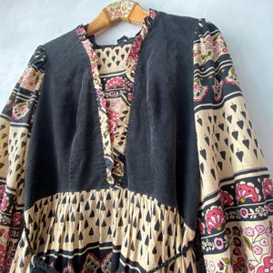 Kaisu Heikkilä 70s Finnish Vintage black corduroy dress with floral print boho hippie dress with purse small