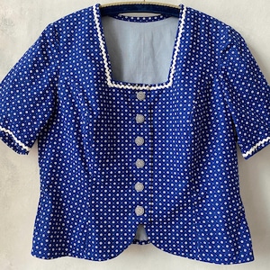 Vintage blue floral dirndl blouse with short sleeve corset top Bavarian blouse medium large