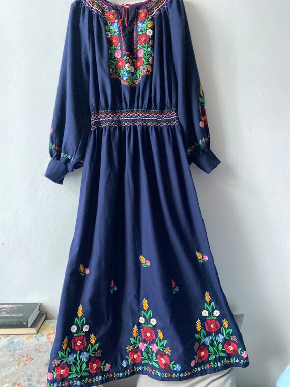 Rare 70s Vintage Hungarian dress navy blue fall m… - image 2