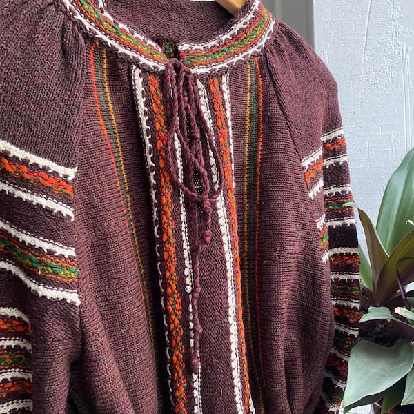 Rare Vintage 40s or 70s brown Striped Wool Sweater with Ties raglan sleeve medium