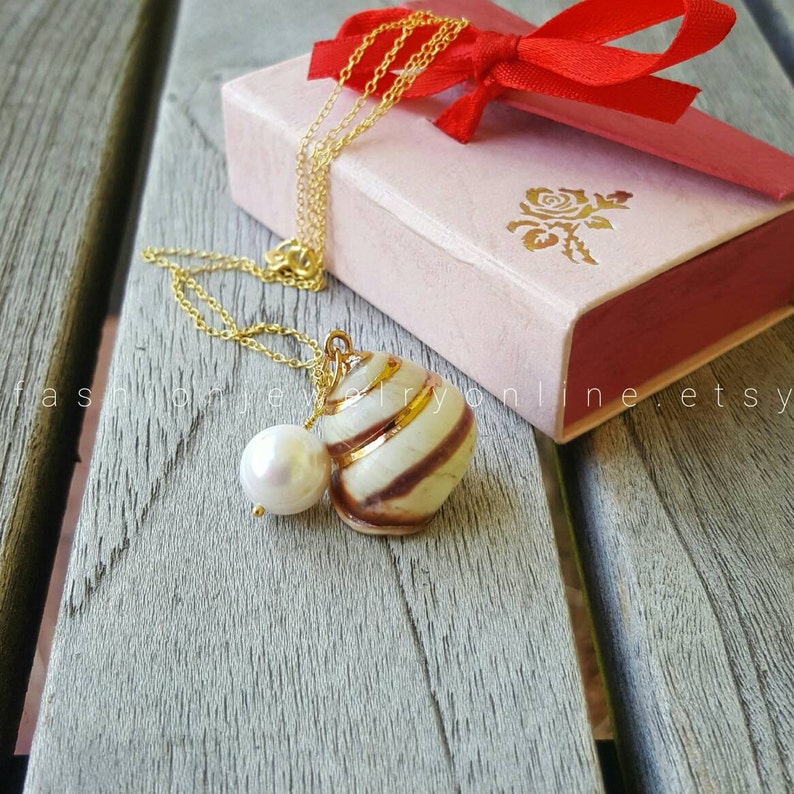 Gold Shell necklace Gifts for wife under 50 Beach wedding Pearl necklace Dainty Necklace Beach Jewellery