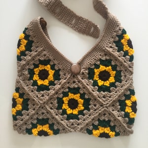 Easy Crochet Pattern for Daisy or Sunflower Tote Shoulder Bag