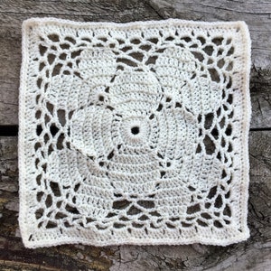 Flower Crochet Square PDF Instant Download "Andrea"