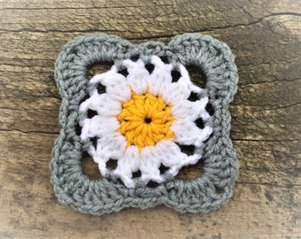 PDF Instant Download Easy Crochet Flower Square Pattern SNOWDROP Daisy