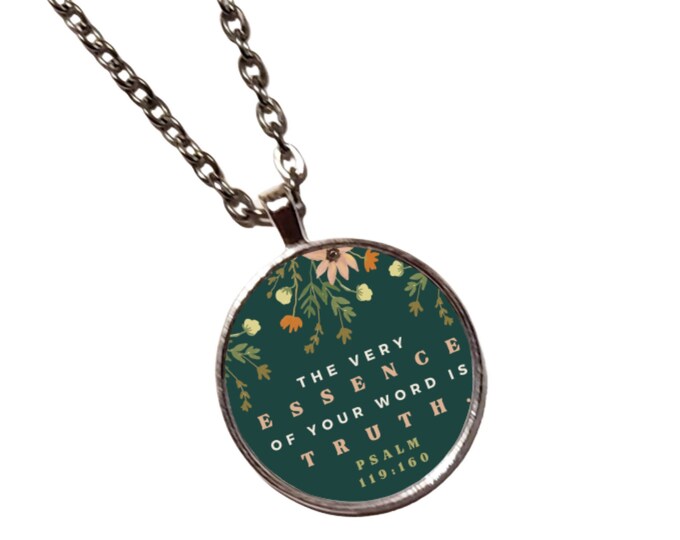 2023 Year Text Floral Pendant Necklace- Emerald Green JW