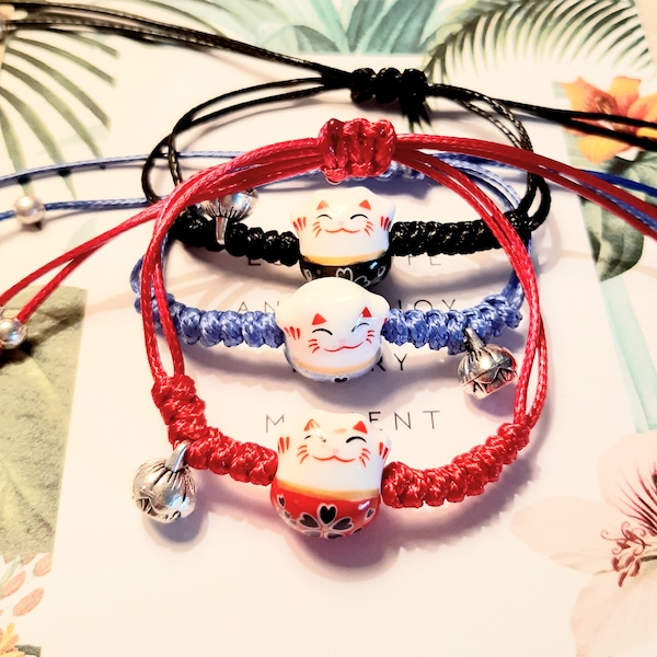Bracelet porte-bonheur..talisman..petit chat japonais : Maneki-Neko..symbole de protection,chance,bonheur..mignon et délicat..universel.