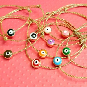 Lucky eye bracelet..grigri..lucky charm..very cute..to collect or give to all your friends..light and easy to wear.per 1