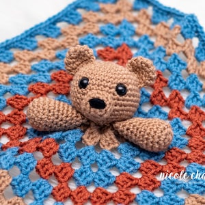 Pobierz wzór szydełkowy w formacie PDF | Wzór szydełkowy na misia Teddy Bear Lovey, kocyk bezpieczeństwa