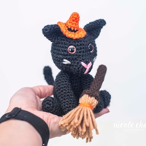 Crochet Pattern PDF Download | Halloween Cat, Witch, Black Cat Crochet Pattern, Cobweb the Cat