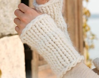 Knitted Hand Warmers, Fingerless Gloves, Knit Wrist Warmers, Hand Knit Arm Warmers, Knitted Wool Gloves, Oatmeal Mittens, No Finger Gloves