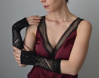 Gants en dentelle longue, gants en dentelle au crochet, gants en dentelle Steampunk, gants en dentelle gothique, chauffe-bras en coton au crochet, gants sans doigts en dentelle longue