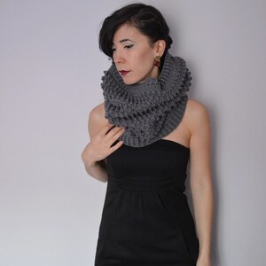 Chunky Gray Infinity Scarf, Wool Scarf Cowl, Snood Scarf, Chunky ...