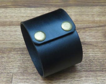 Handmade Black Leather Cuff Bracelet: Unisex Style, 2-Inch Wide
