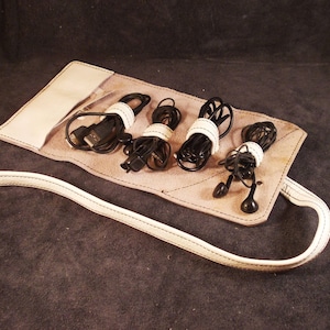 Leather Cord Wrap with Pocket, Cord Organizer, Cord Roll, Leather Cable Organizer, Usb cable holder, Iphone earphone organizer
