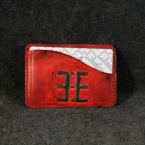 Cartera compacta para tarjetas de crédito hecha a mano con símbolo nacional letón grabado, Cartera minimalista de cuero auténtico para hombres y mujeres