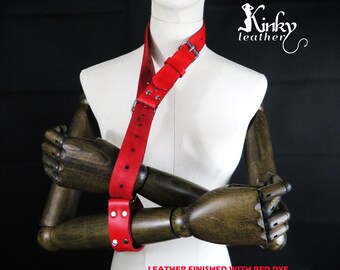 Leather Hobble Belt – Handmade Vegetable Tanned Restraint Belt – Red & Black Bondage Belt – Unisex Adult Accessory