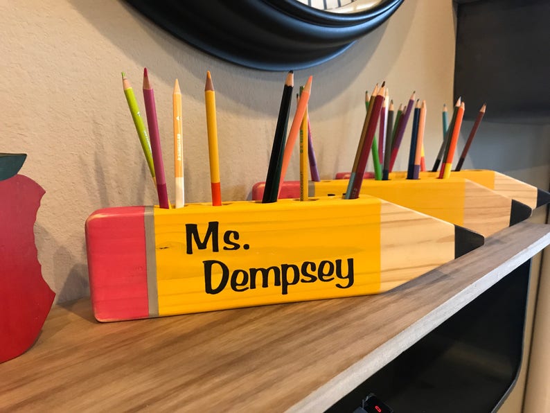 wooden pencil shaped pencil holder