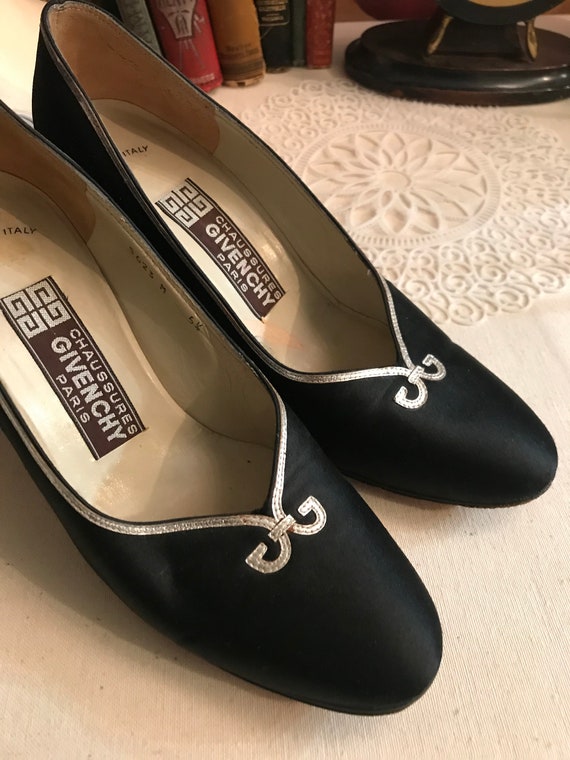 Vintage Chaussures Givenchy ITALY heels shoes desi