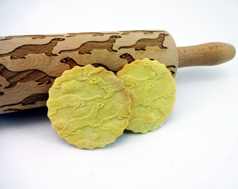 FERRETS pattern Embossing Rolling Pin. Engraved rolling pin with FERRETS for embossed cookies.