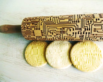 MICROCHIP Embossing Rolling Pin. Laser engraved rolling pin with microchip pattern