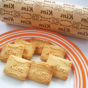Personalized Rolling Pin with NAMES. Up to 16 Names/ Words on Embossing Rolling Pin.  Lazer engraved, for personalized cookies or pasta