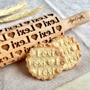 Mattarello KIDS personalizzato con NOME.  Rullo per pasta in rilievo con il tuo nome. Mattarello da forno per bambini. Regalo fatto da Algis Crafts