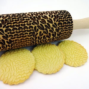 Embossing Rolling Pin CABLE KNIT. Laser engraved embossed rolling pin. Gift for grandmother, knitter.