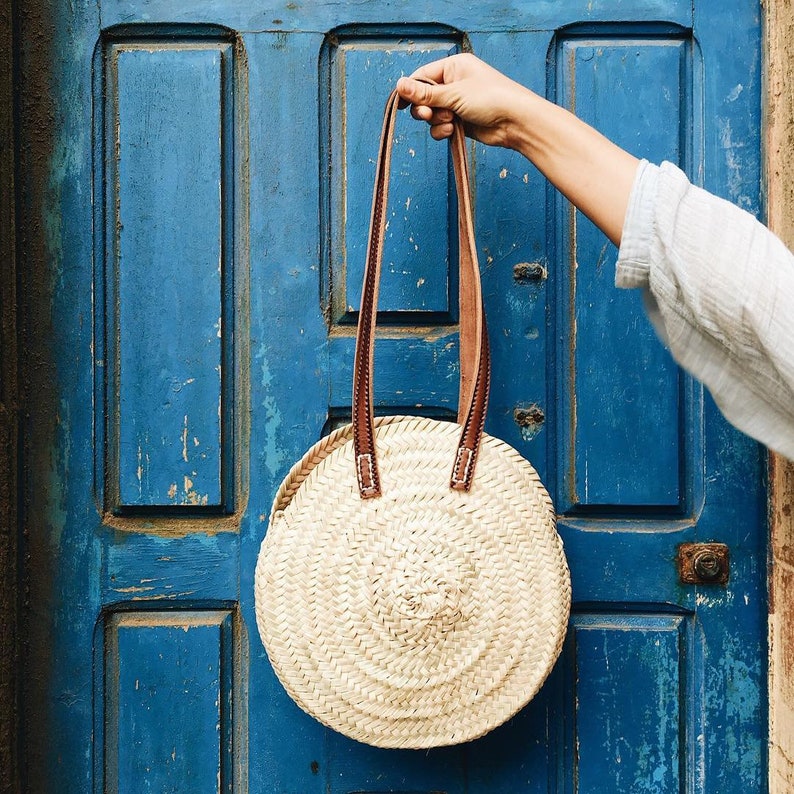 Round straw bag Handmade wicker bag French Basket Beach Bag round basket Round french market basket Round wicker basket long leather handle image 5