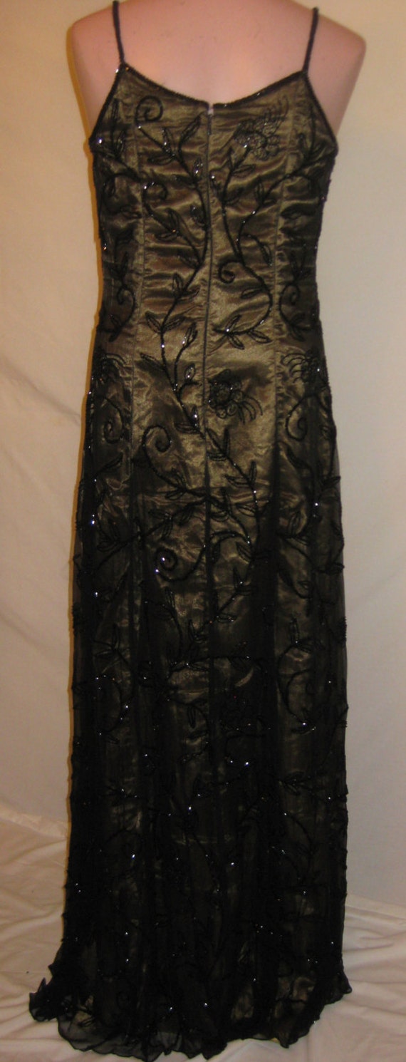 Long black & beige gown - image 4