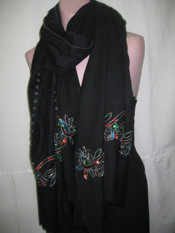 Black/multi sequins shawl - image 4