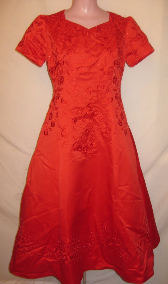 T-length red gown #44 - image 2