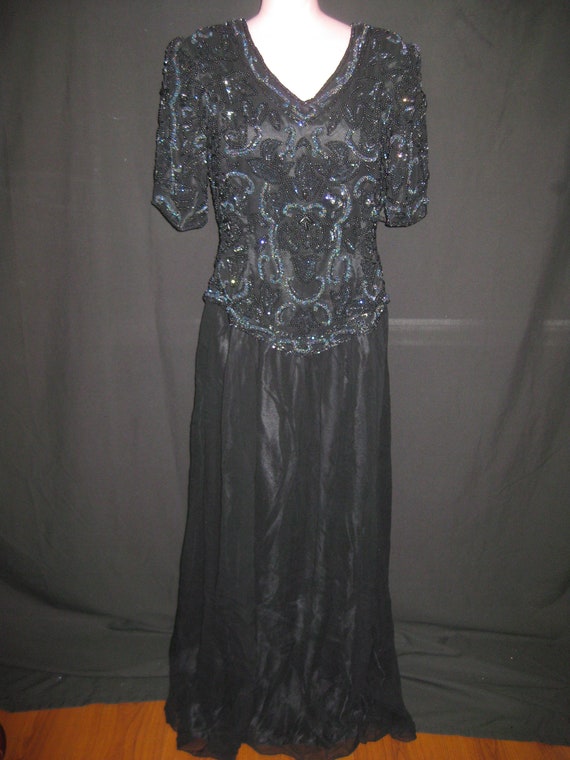 Black/erradecent gown#607 - image 1