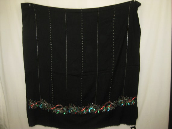 Black/multi sequins shawl - image 8