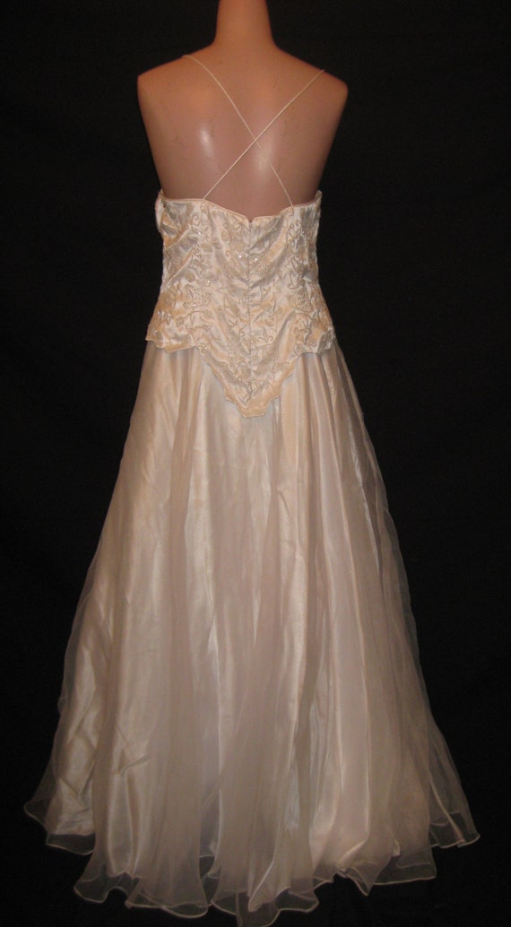 Long White wedding Gown # 4142 - image 5