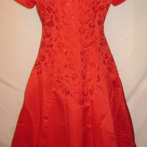T-length red gown shops #44