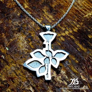 Depeche Mode pendant, rose pendant, flower pendant, music lovers pendant, 80 music pendant, Violator pendant, enjoy the silence, Martin Gore