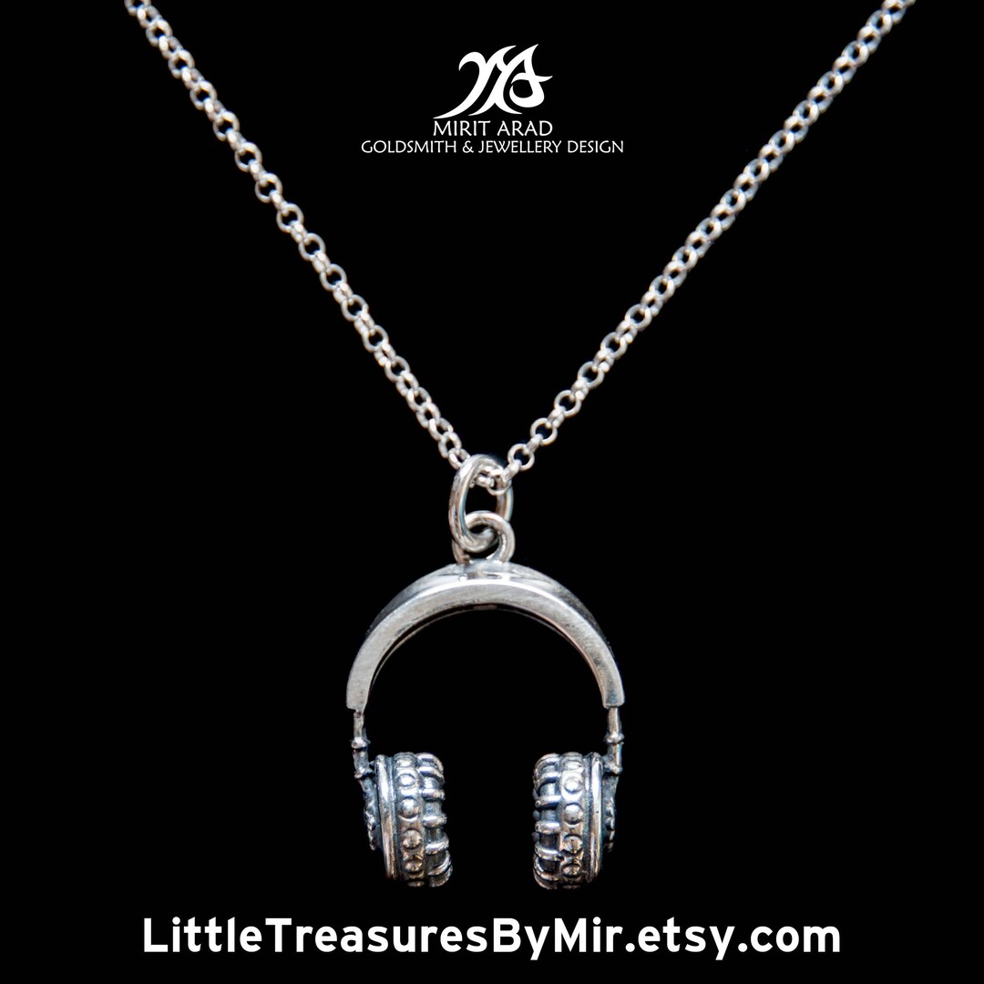 Headphones Pendant, DJ Pendant, Cool Music Lovers Pendant, Sound