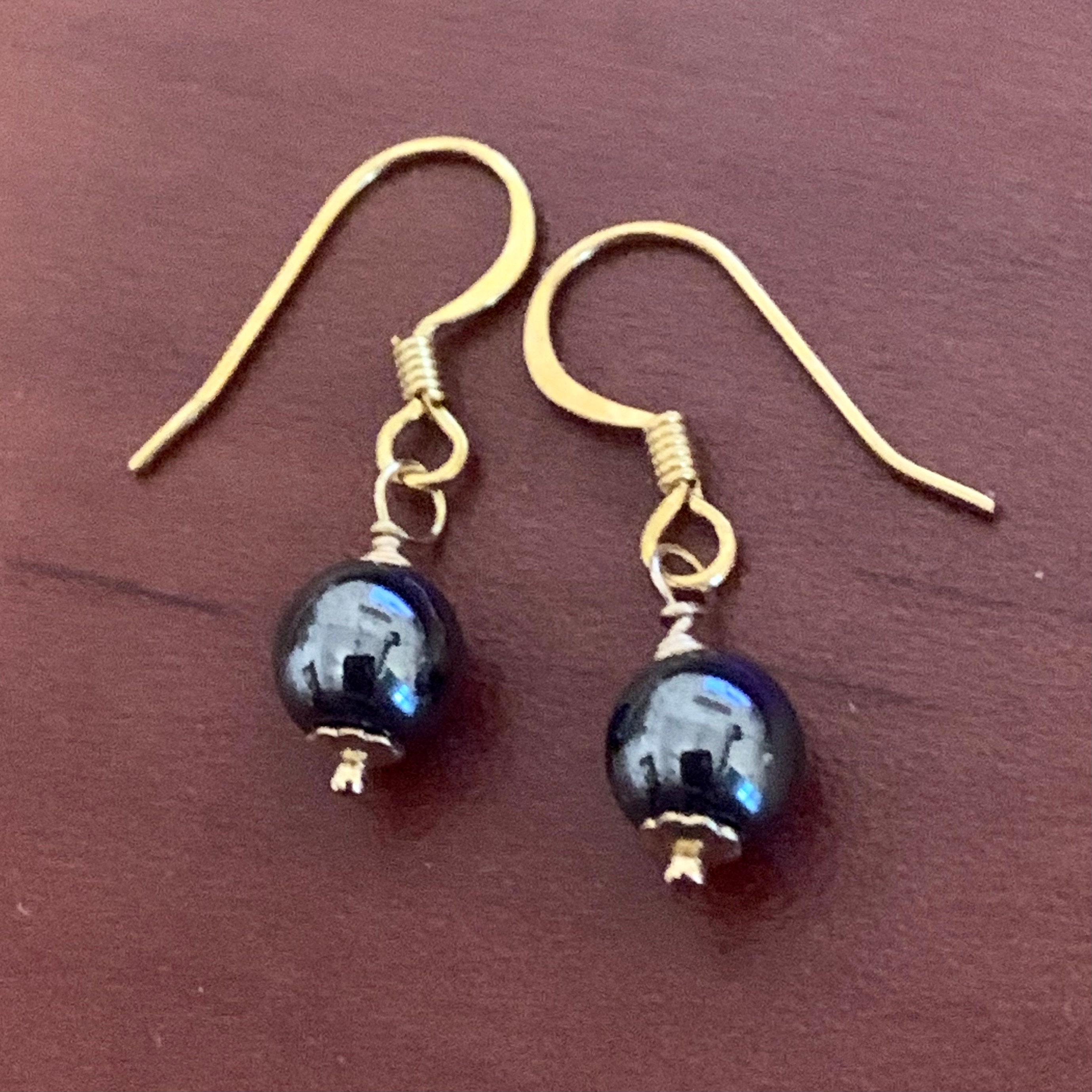 Boucles D'oreilles Hématite Monture Fil Plaqué Or - Fabrication Artisanale, Neuves Sans Emballage