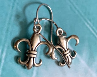 Fleur De Lis Earrings. Sterling Silver .