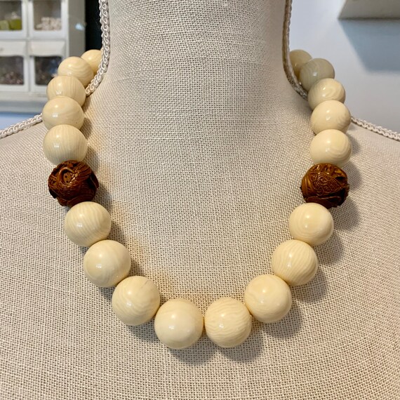 Ox Neaded Necklace. Wood Ojime Accent. Oxen Clasp. - Etsy