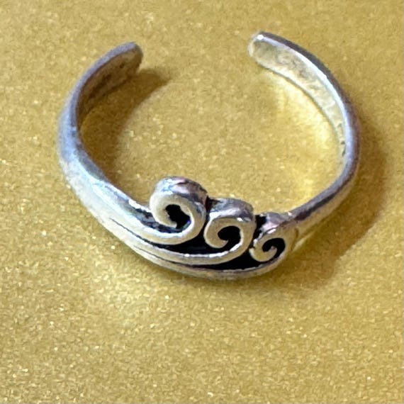 Toe Ring. Adjustable. Sterling Silver. - image 9