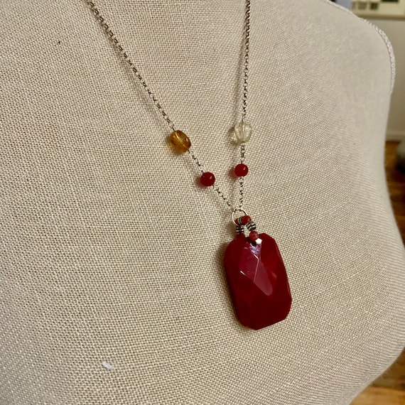 Sterling Silver Red Onyx Gemstone Cross Design Pendant  Sterling Silver Red Onyx Pendant Necklace display picture 1