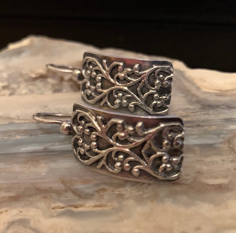 silpada cha cha earrings