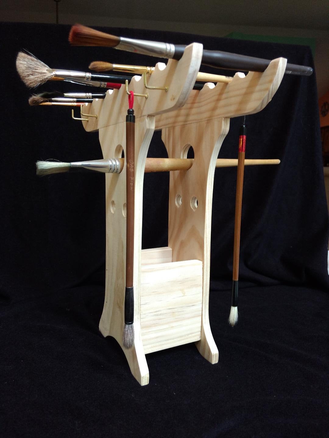 Mo's Tall Happy Brush Tree - Pine Wood Artist's Brush Holder - Dryer…
